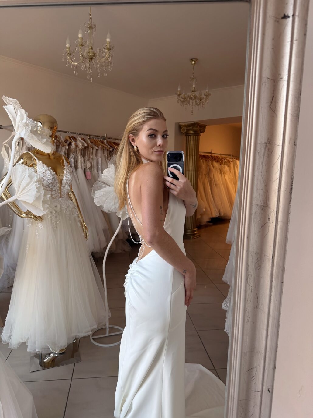 Klasyczna suknia ślubna